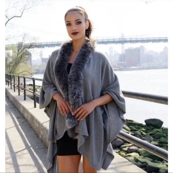 La Fiorentina Genuine Fox Trim Wool Wrap Gray One Size - Picture 1 of 12